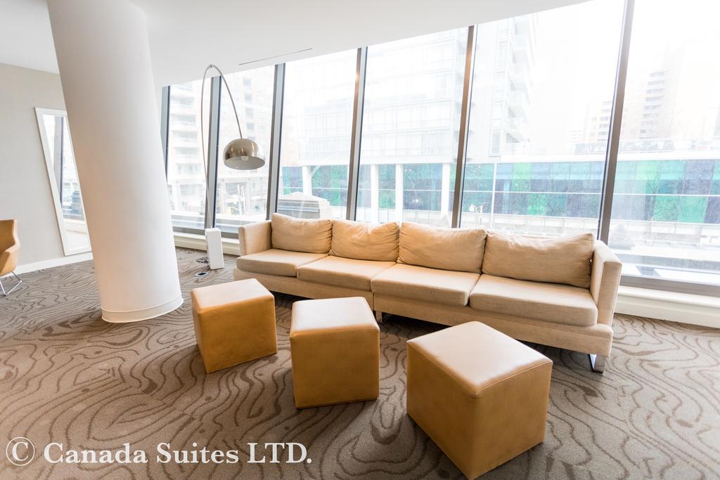 Canada Suites - 832 Bay St. Toronto Exterior photo